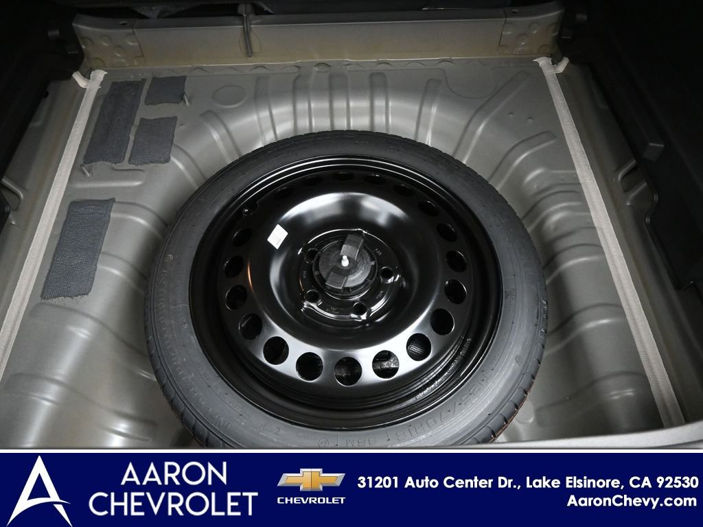 New 2026 Chevrolet Trax LT w/ Sunroof Package FWD image 32