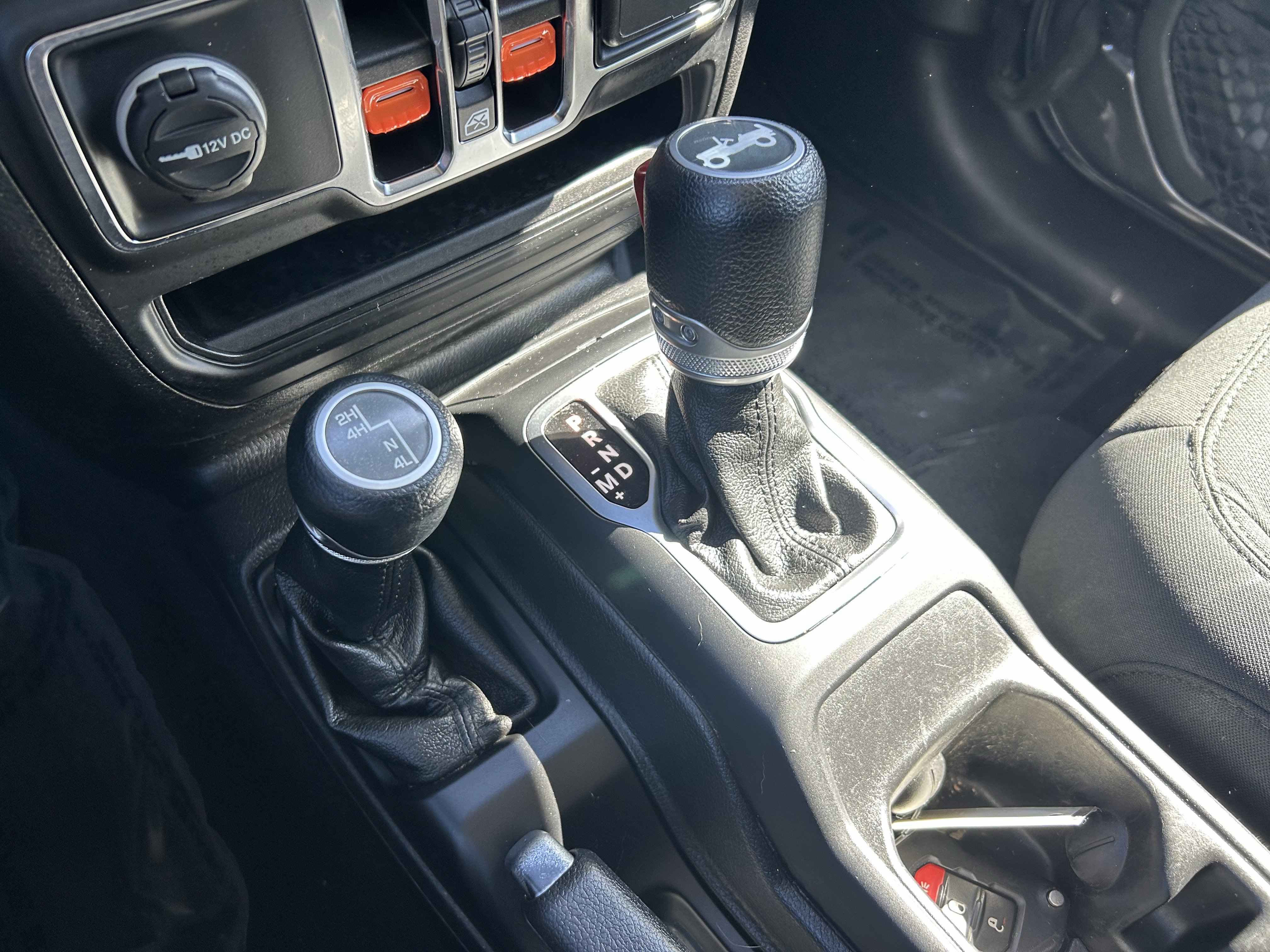 Used 2020 Jeep Wrangler Unlimited Sport S image 15