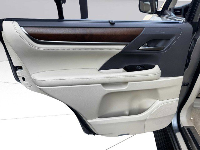 Used 2019 Lexus LX 570 4WD image 48