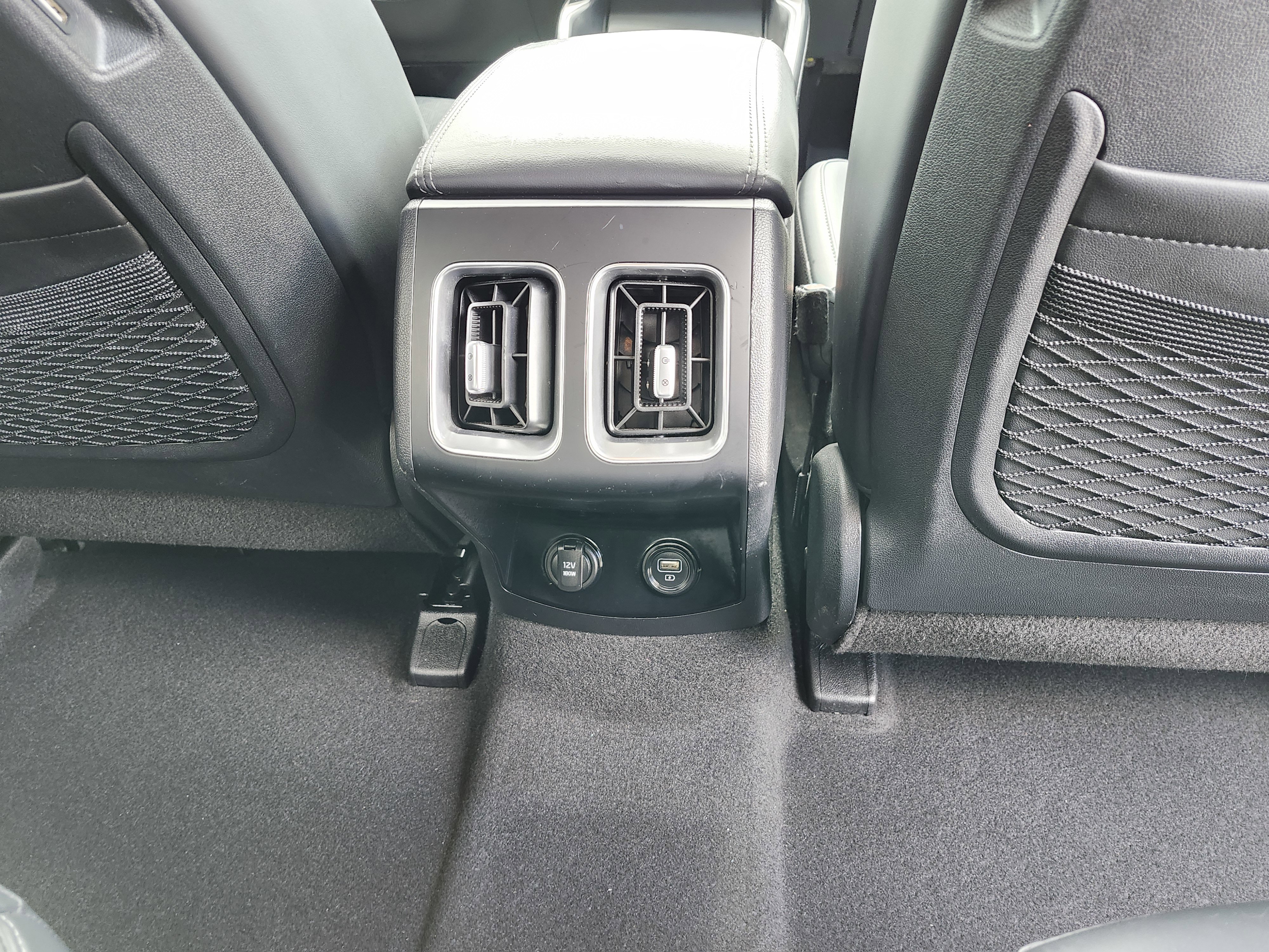 Used 2022 Kia Sorento S FWD image 23