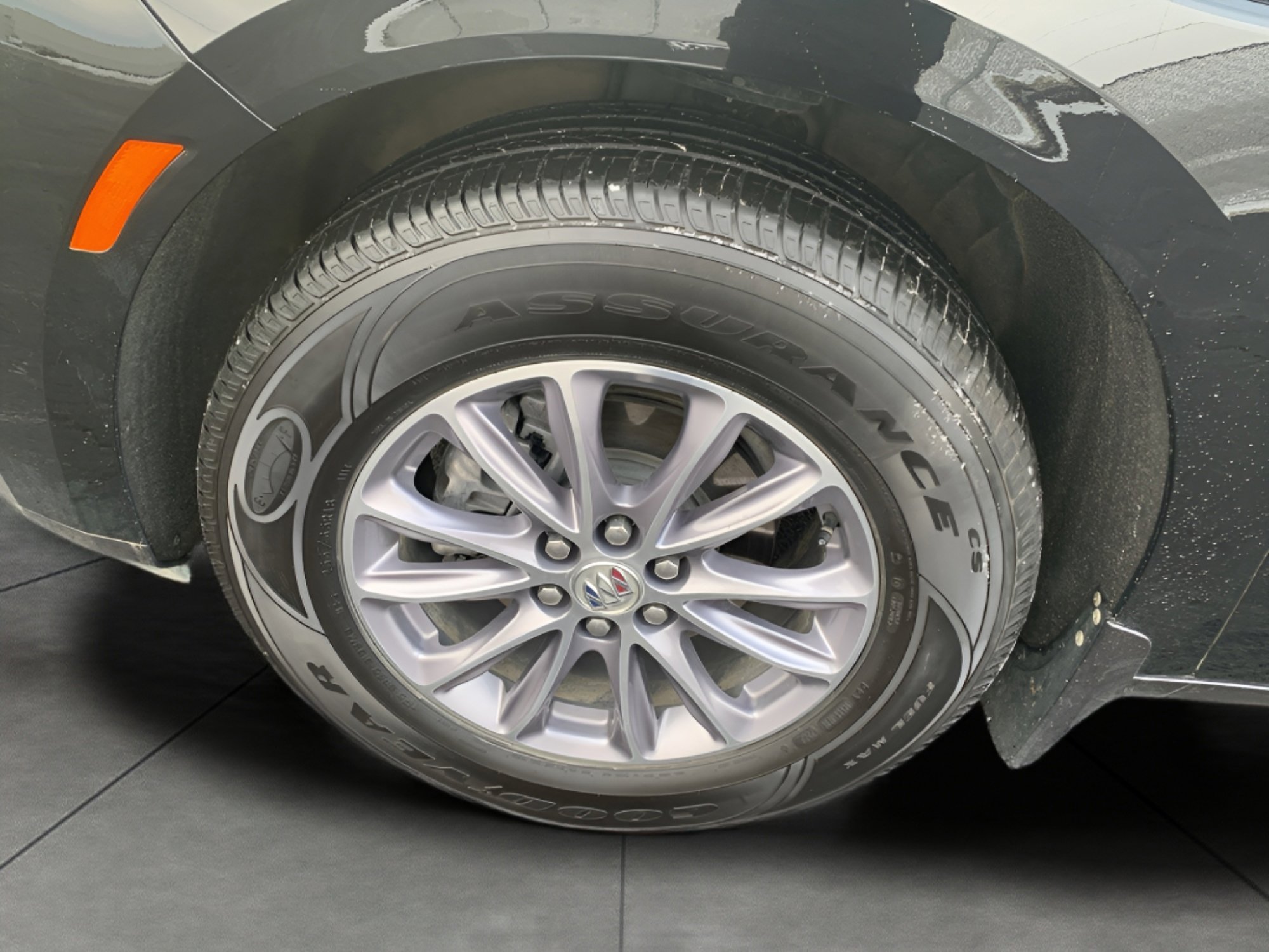 Used 2024 Buick Enclave Essence w/ Trailering Package, 5000 lbs. image 10