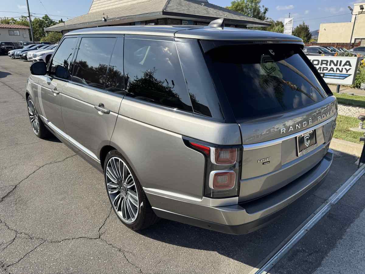 Used 2021 Land Rover Range Rover P525 Westminster Edition LWB image 3
