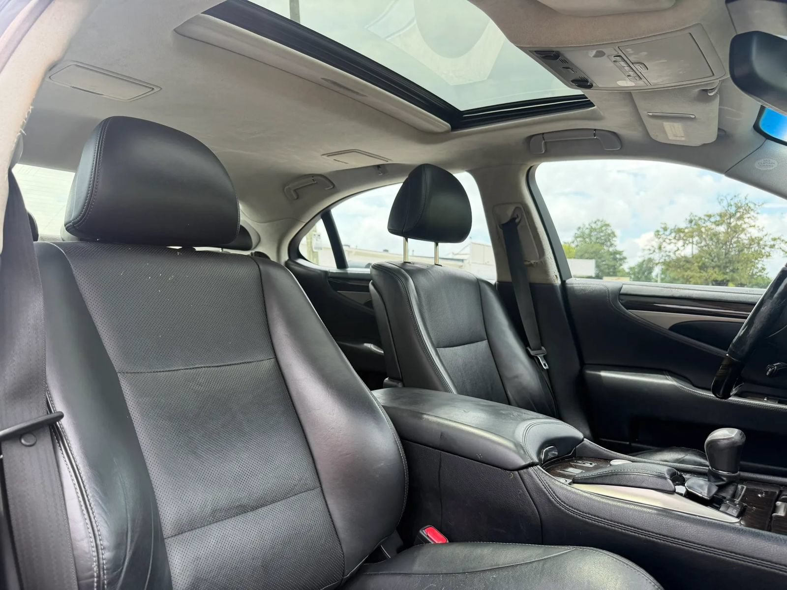 Used 2013 Lexus LS 460 L w/ Preferred Accessory Package RWD image 20
