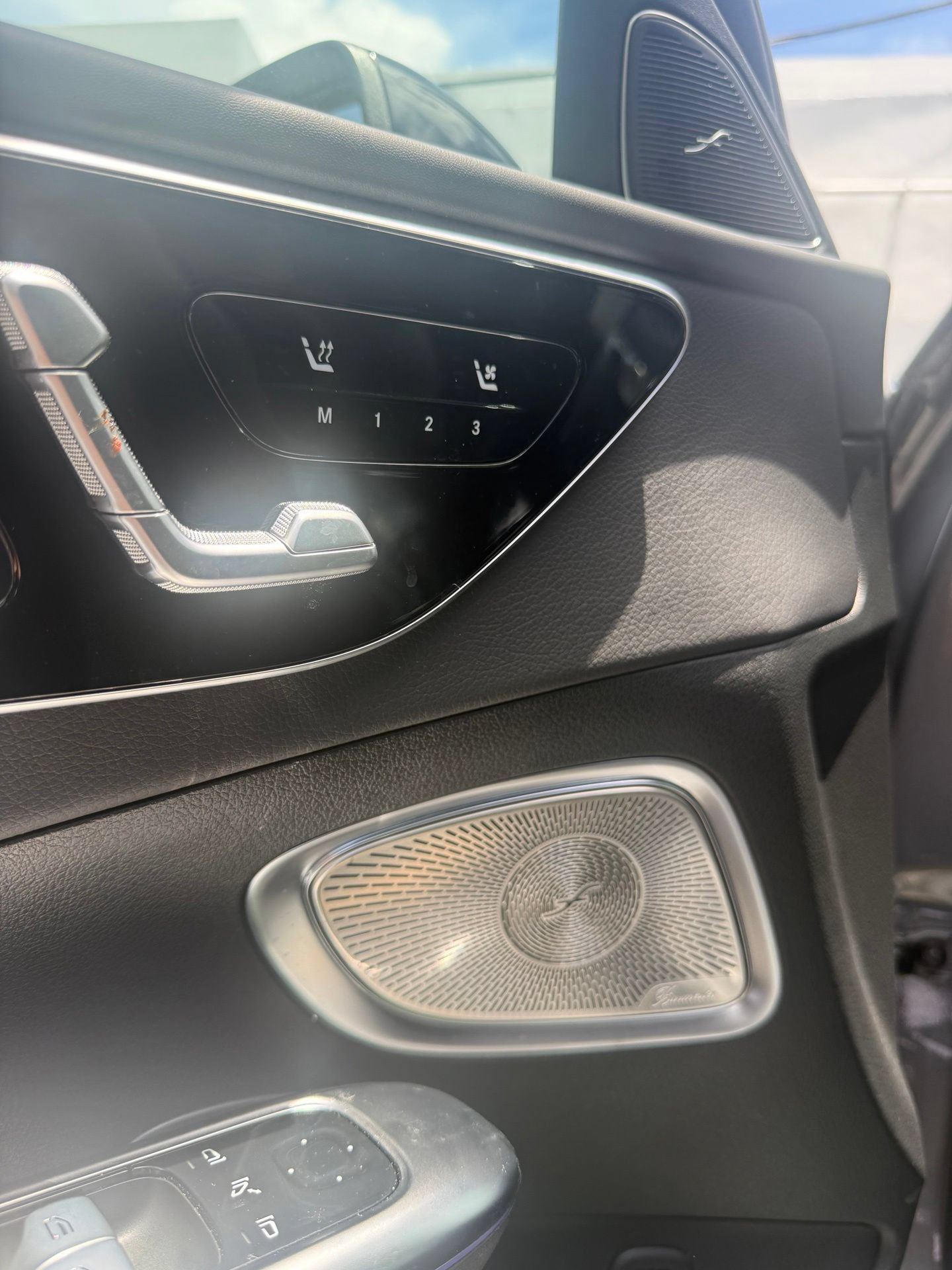 Used 2024 Mercedes-Benz C 300 Sedan image 12