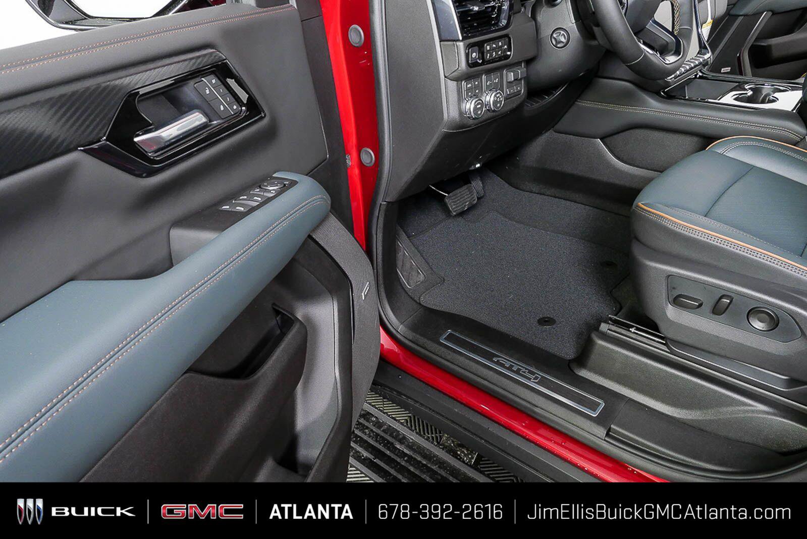 New 2026 GMC Yukon AT4 w/ AT4 Premium Plus Package AWD/4WD image 8