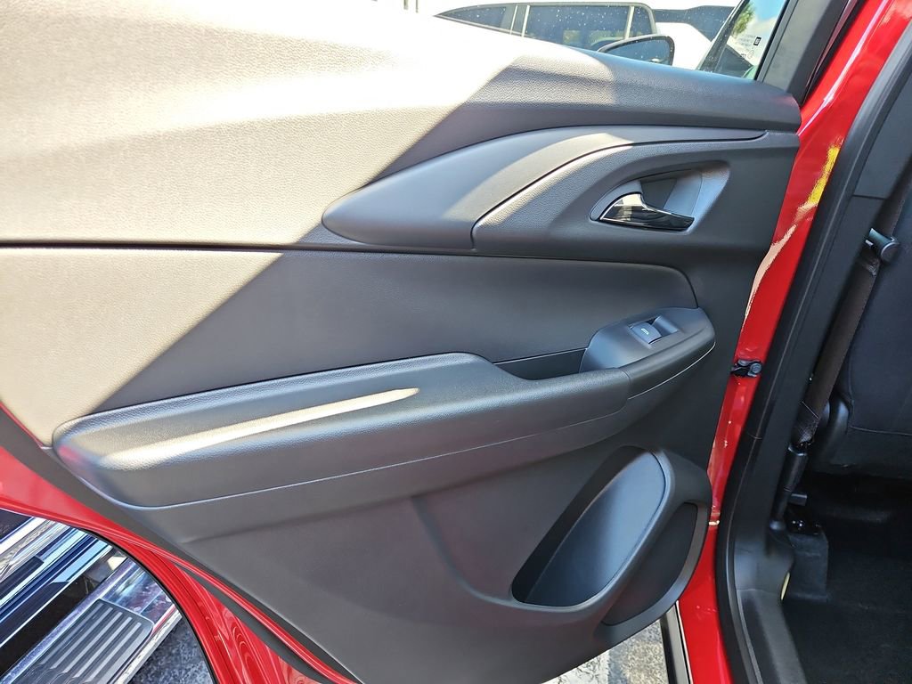 Used 2026 Chevrolet TrailBlazer LT image 14