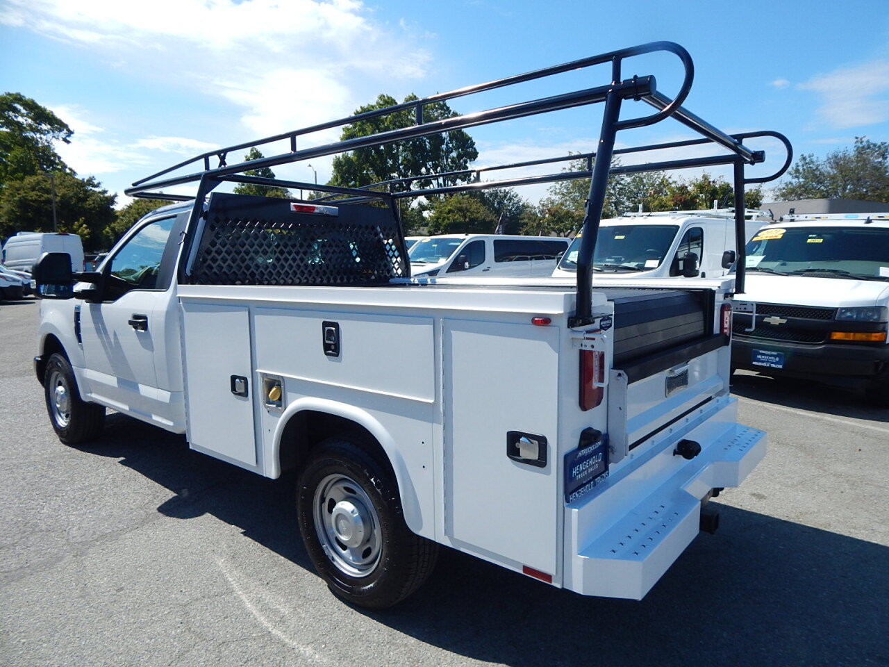 Used 2019 Ford F350 XL w/ Power Equipment Group RWD image 6