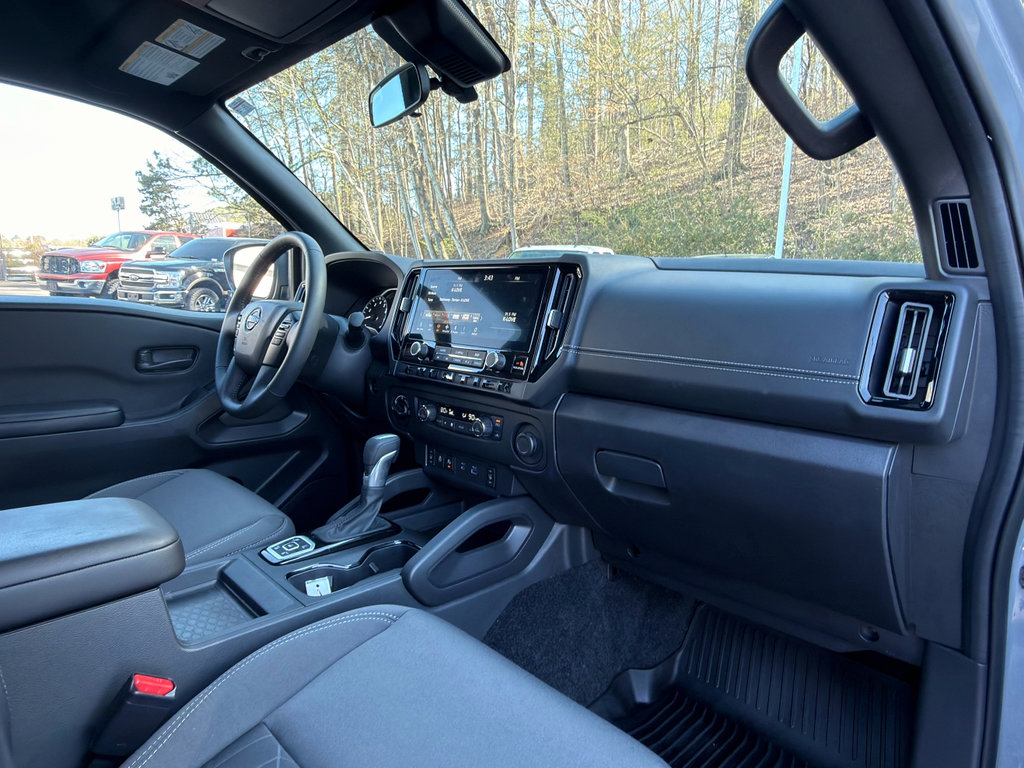 Certified 2026 Nissan Frontier SV w/ All-Weather Content Package image 19