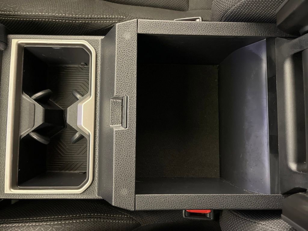 Used 2025 Toyota 4Runner SR5 image 23