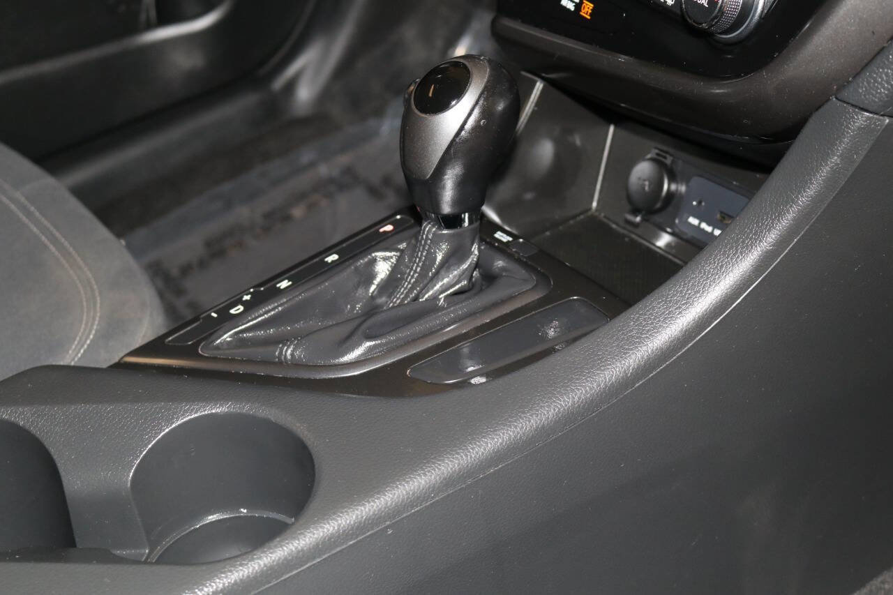 Used 2012 Kia Optima Hybrid FWD image 45