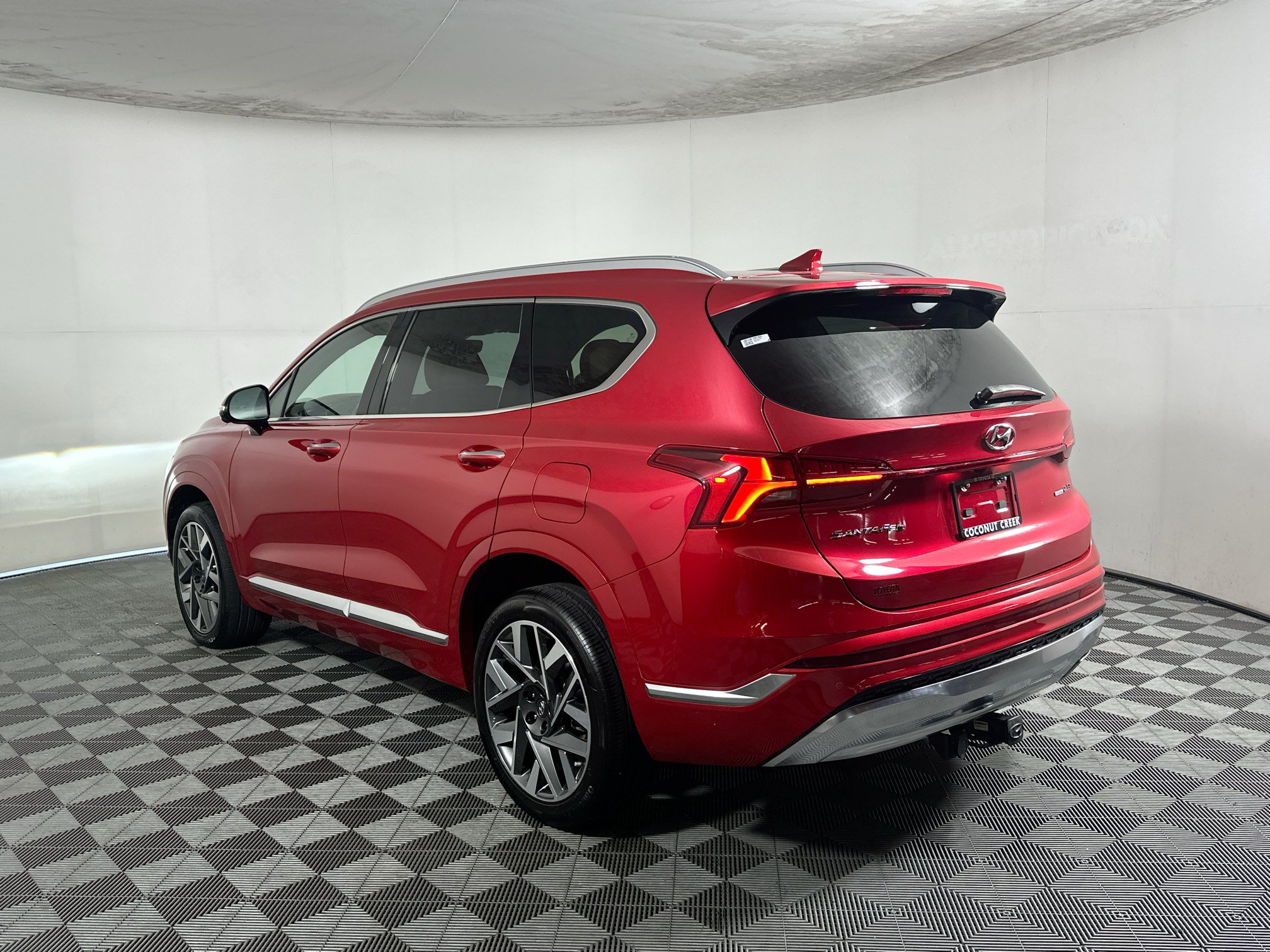 Used 2023 Hyundai Santa Fe Calligraphy AWD/4WD image 5