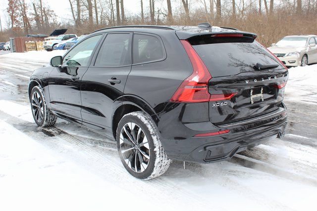 New 2026 Volvo XC60 T8 Plus w/ Protection Package Premier image 5