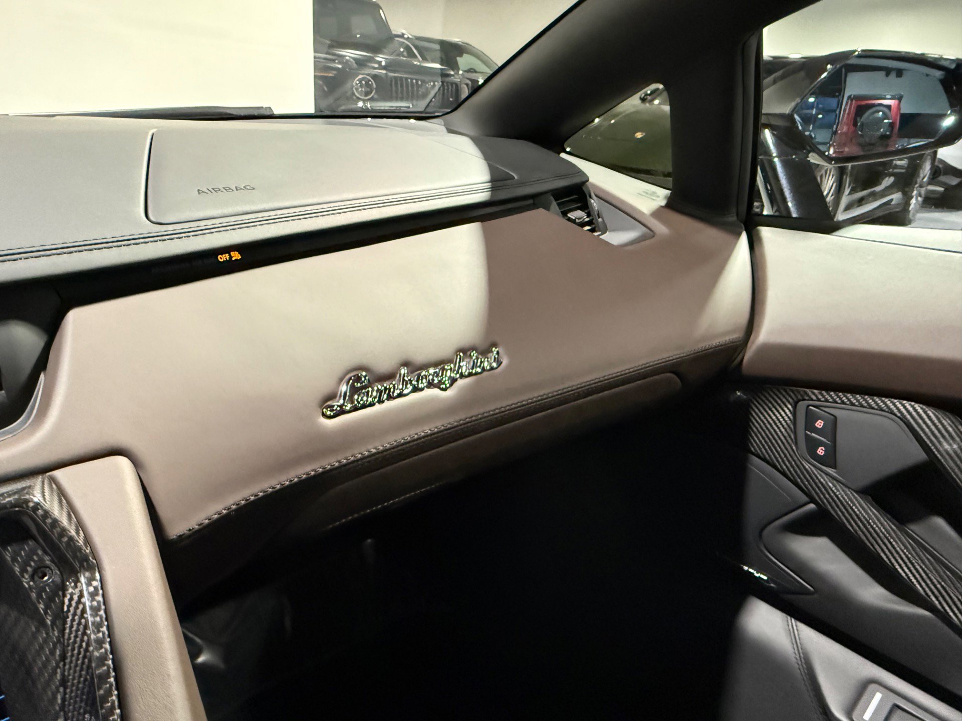 Used 2014 Lamborghini Aventador LP 700-4 image 63