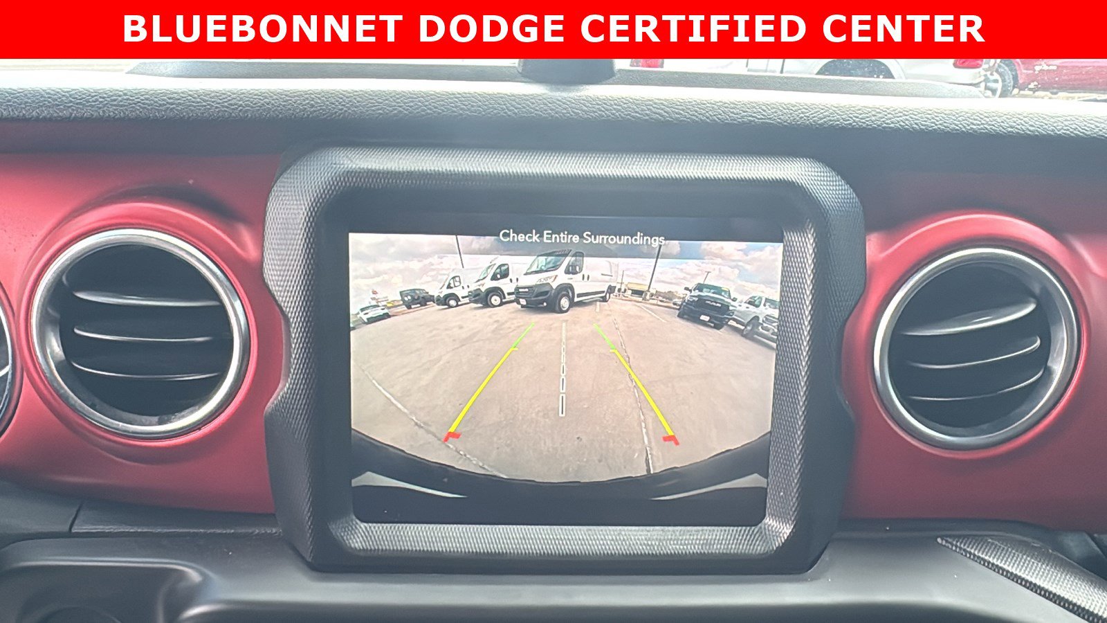 Used 2023 Jeep Wrangler Unlimited Rubicon w/ Cold Weather Group image 19