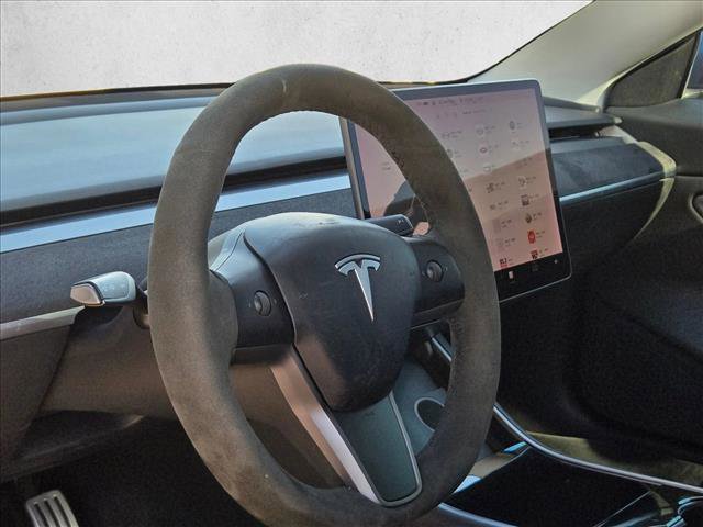 Used 2020 Tesla Model 3 Performance image 9