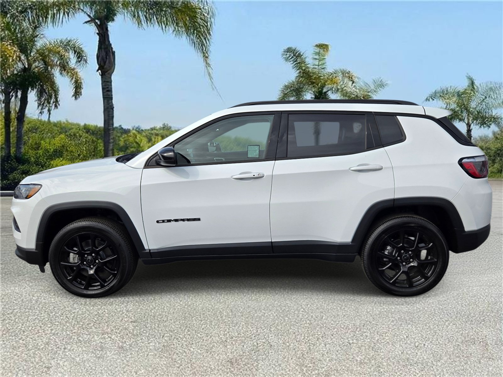 New 2026 Jeep Compass Latitude AWD/4WD image 2