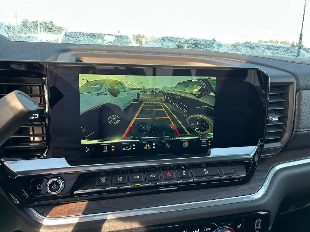 New 2026 GMC Sierra 3500 SLT w/ SLT Premium Package image 10