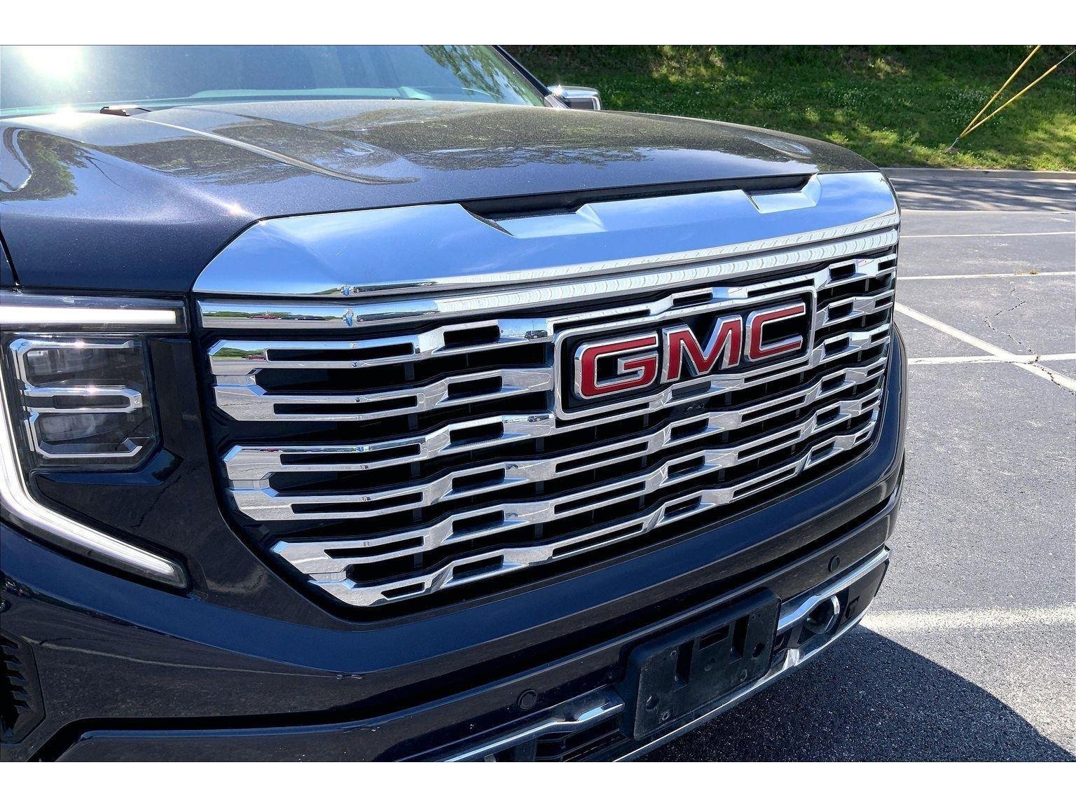 Used 2024 GMC Sierra 1500 Denali AWD/4WD image 30