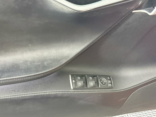 Used 2019 Tesla Model S Standard Range AWD/4WD image 19