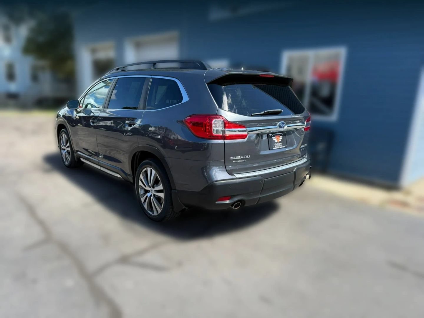 Used 2020 Subaru Ascent Limited w/ Technology Package AWD/4WD image 6