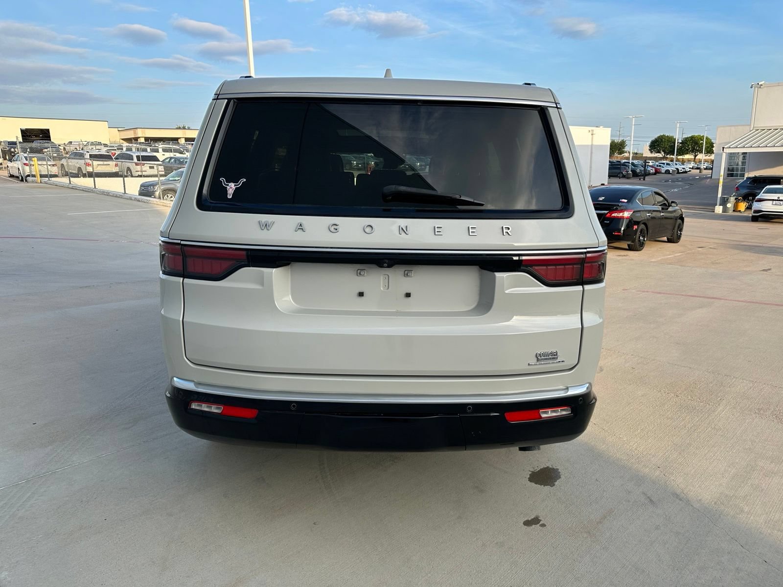 Used 2022 Jeep Wagoneer Series II w/ Premium Group I RWD image 6