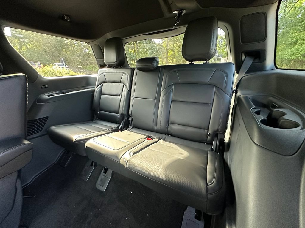 New 2027 Lincoln Navigator Reserve w/ Jet Appearance Package AWD/4WD image 19
