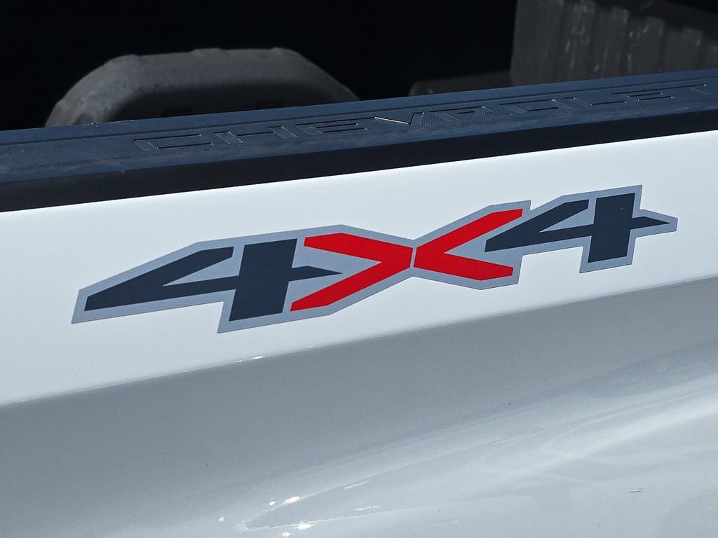Used 2022 Chevrolet Silverado 1500 Custom AWD/4WD image 38