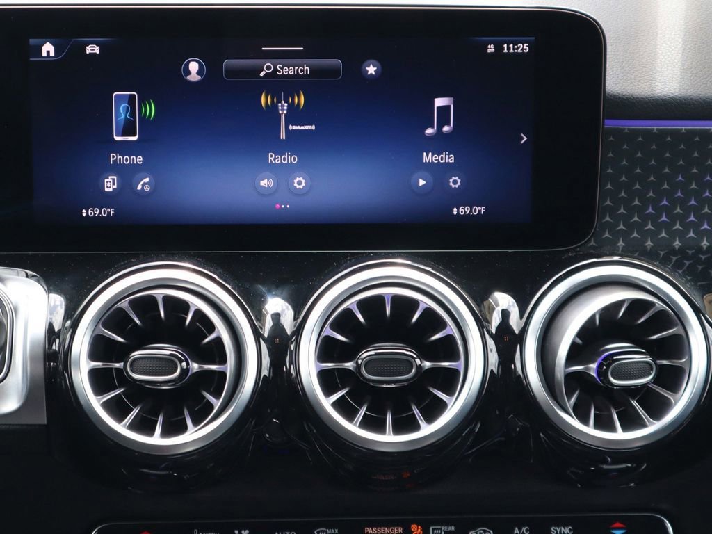 Certified 2024 Mercedes-Benz GLB 250 image 15