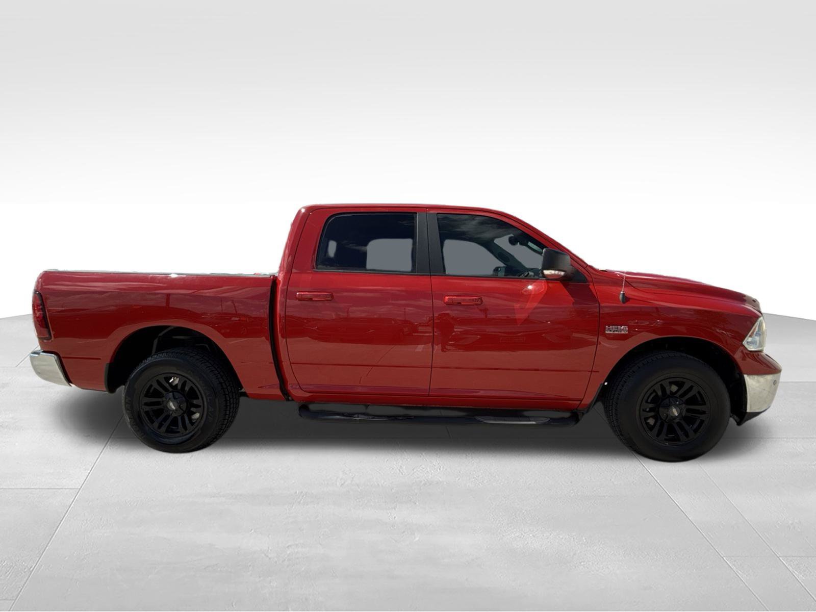 Used 2019 RAM 1500 Lone Star RWD image 4