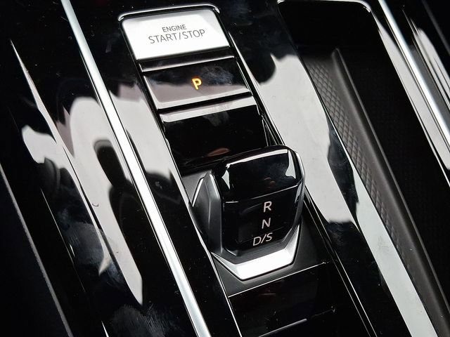 New 2026 Volkswagen Golf w/ Euro Style Package image 7