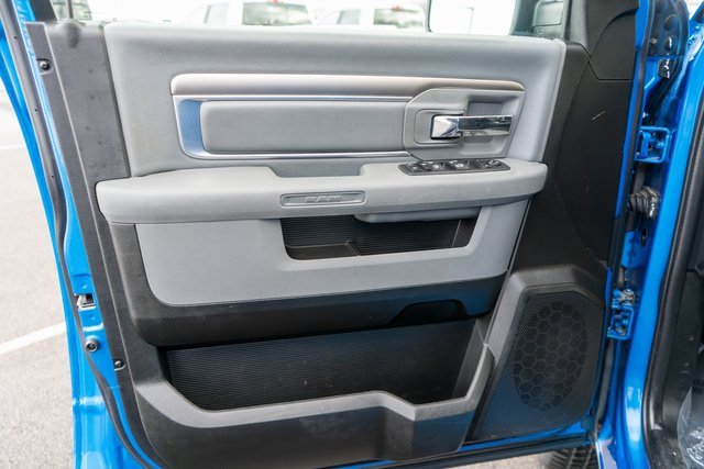 Used 2020 RAM 1500 Classic Warlock w/ Electronics Group image 14