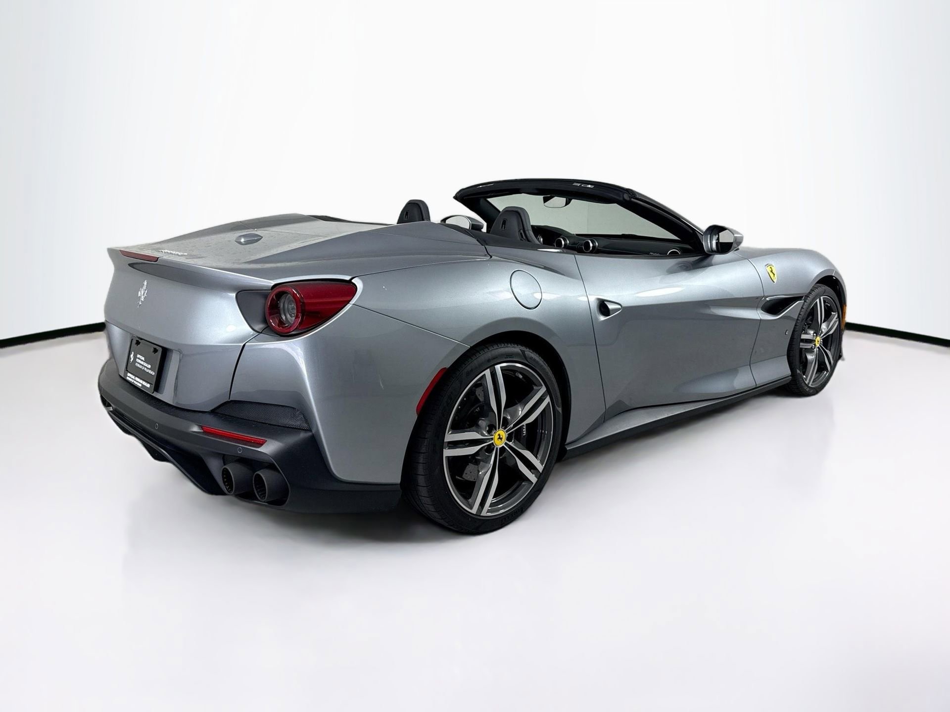 Certified 2020 Ferrari Portofino image 7