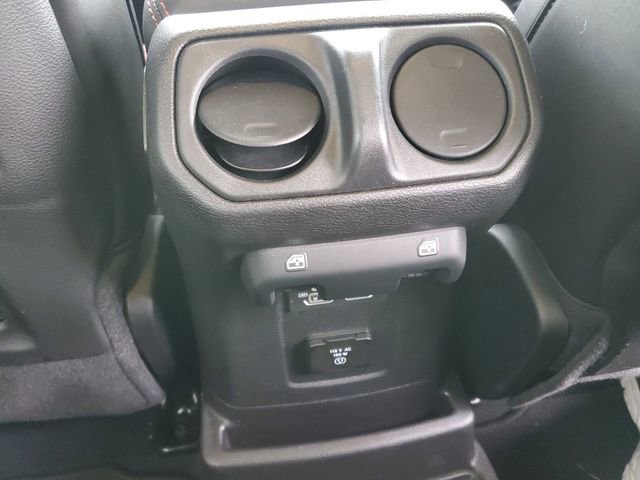 Used 2024 Jeep Wrangler Unlimited Rubicon image 21