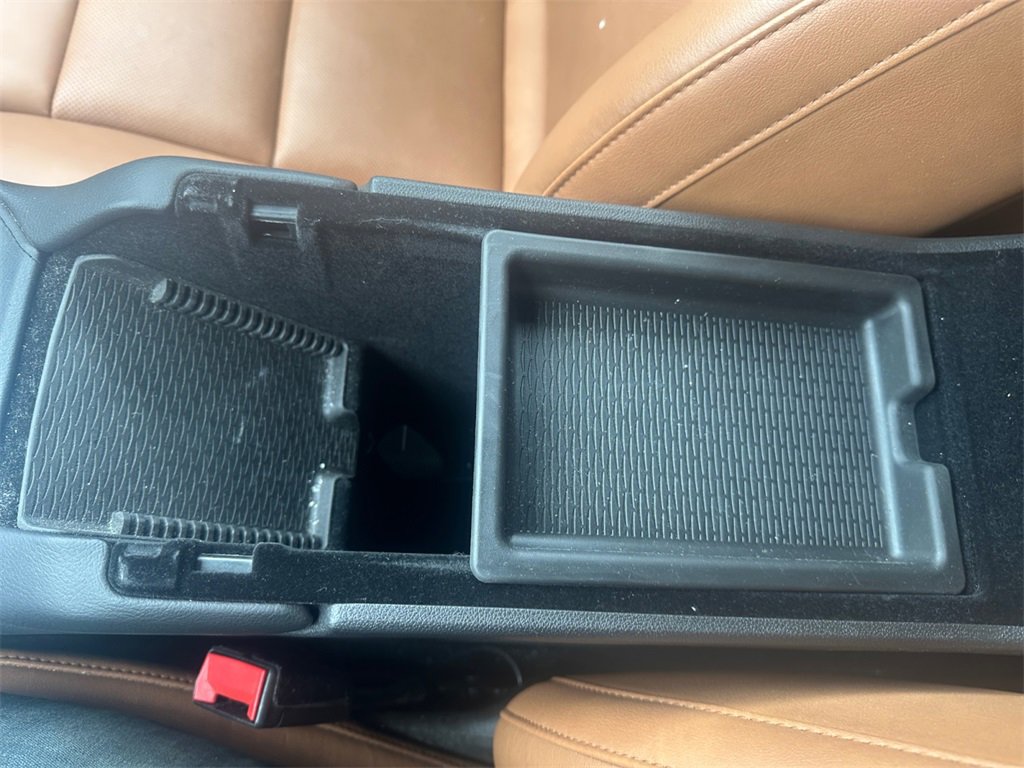 Used 2021 Cadillac XT4 Premium Luxury image 24