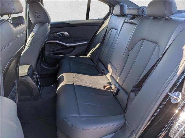 Used 2021 BMW 330i Sedan w/ Premium Package RWD image 17