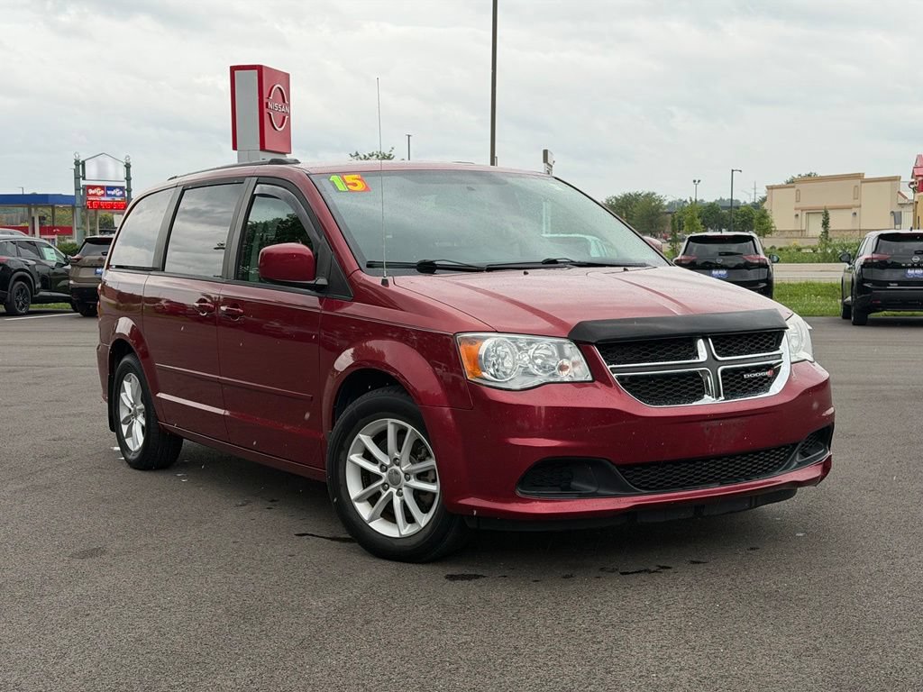 Used 2015 Dodge Grand Caravan SXT FWD image 1