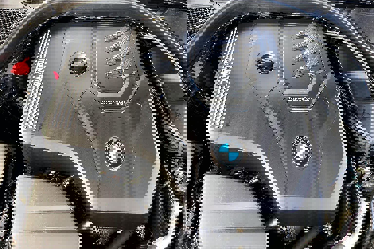 Used 2019 BMW 330i Sedan w/ Driving Assistance Package image 31