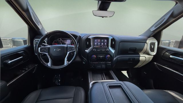 Used 2022 Chevrolet Silverado 2500 LTZ w/ LTZ Plus Package AWD/4WD image 18