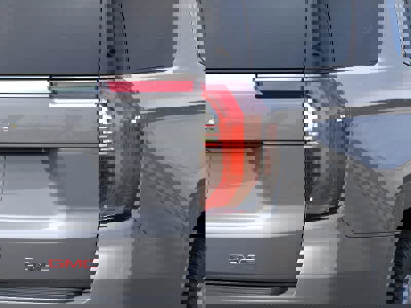 New 2026 GMC Yukon Denali w/ Sun & Power Step Package image 11