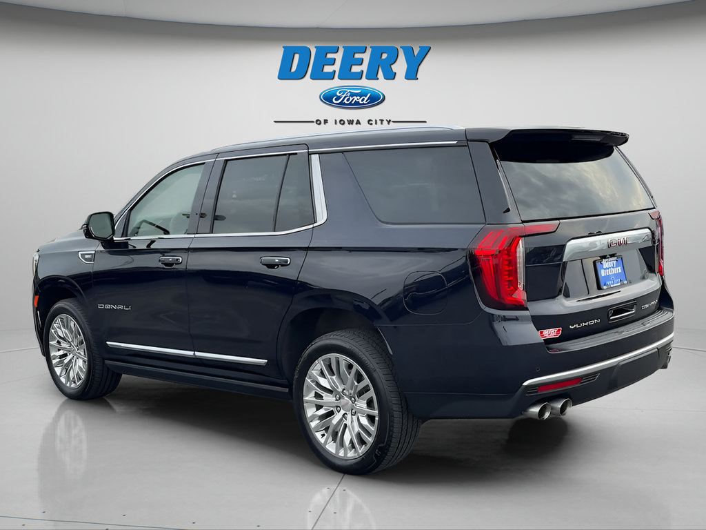 Used 2023 GMC Yukon Denali AWD/4WD image 7