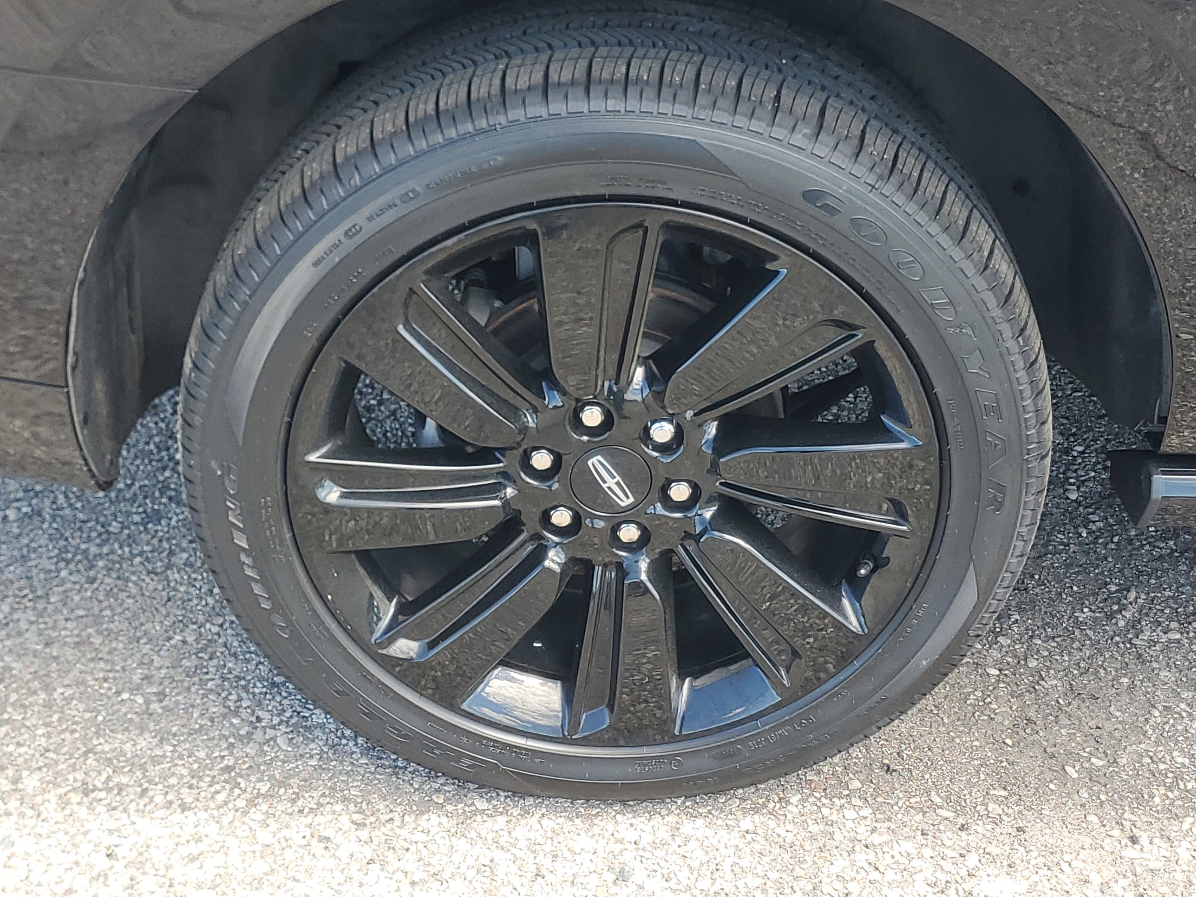 Certified 2023 Lincoln Navigator Reserve AWD/4WD image 7