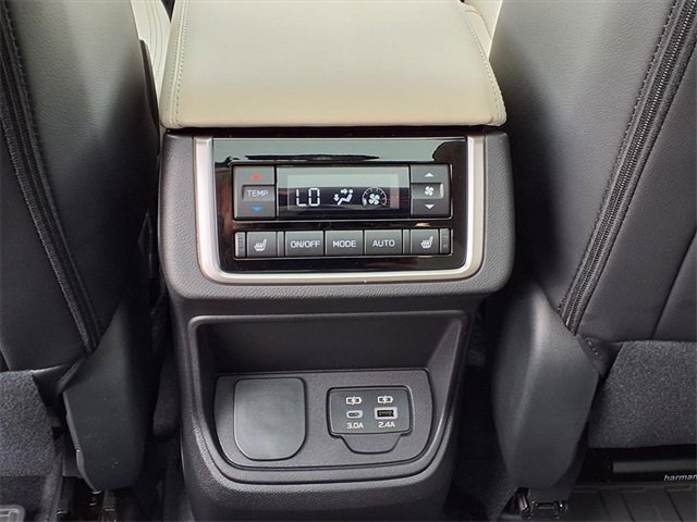 New 2026 Subaru Ascent Limited image 10