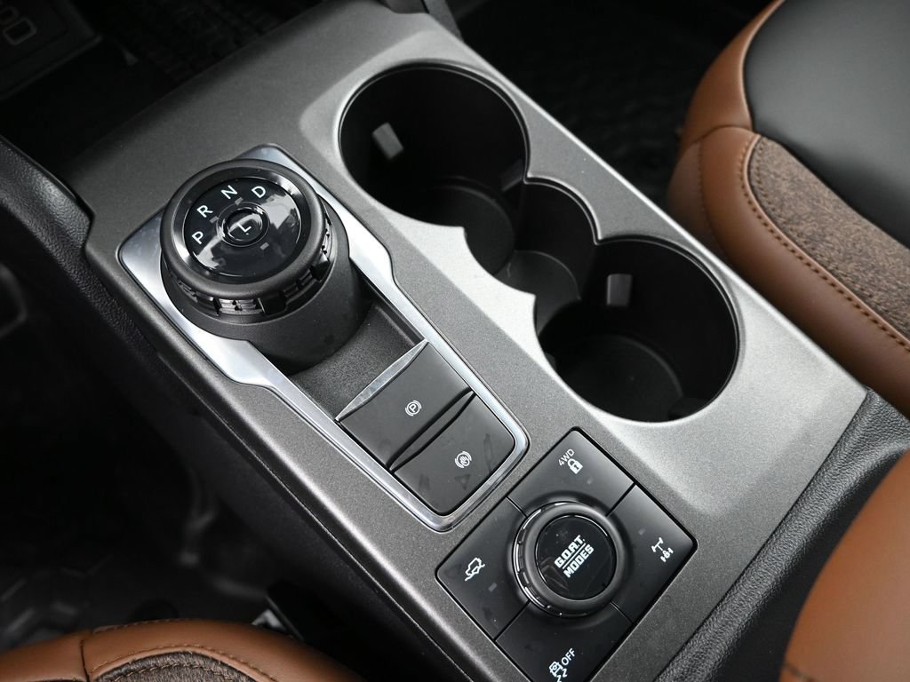 New 2025 Ford Bronco Sport Outer Banks w/ Sasquatch Outer Banks Package AWD/4WD image 7