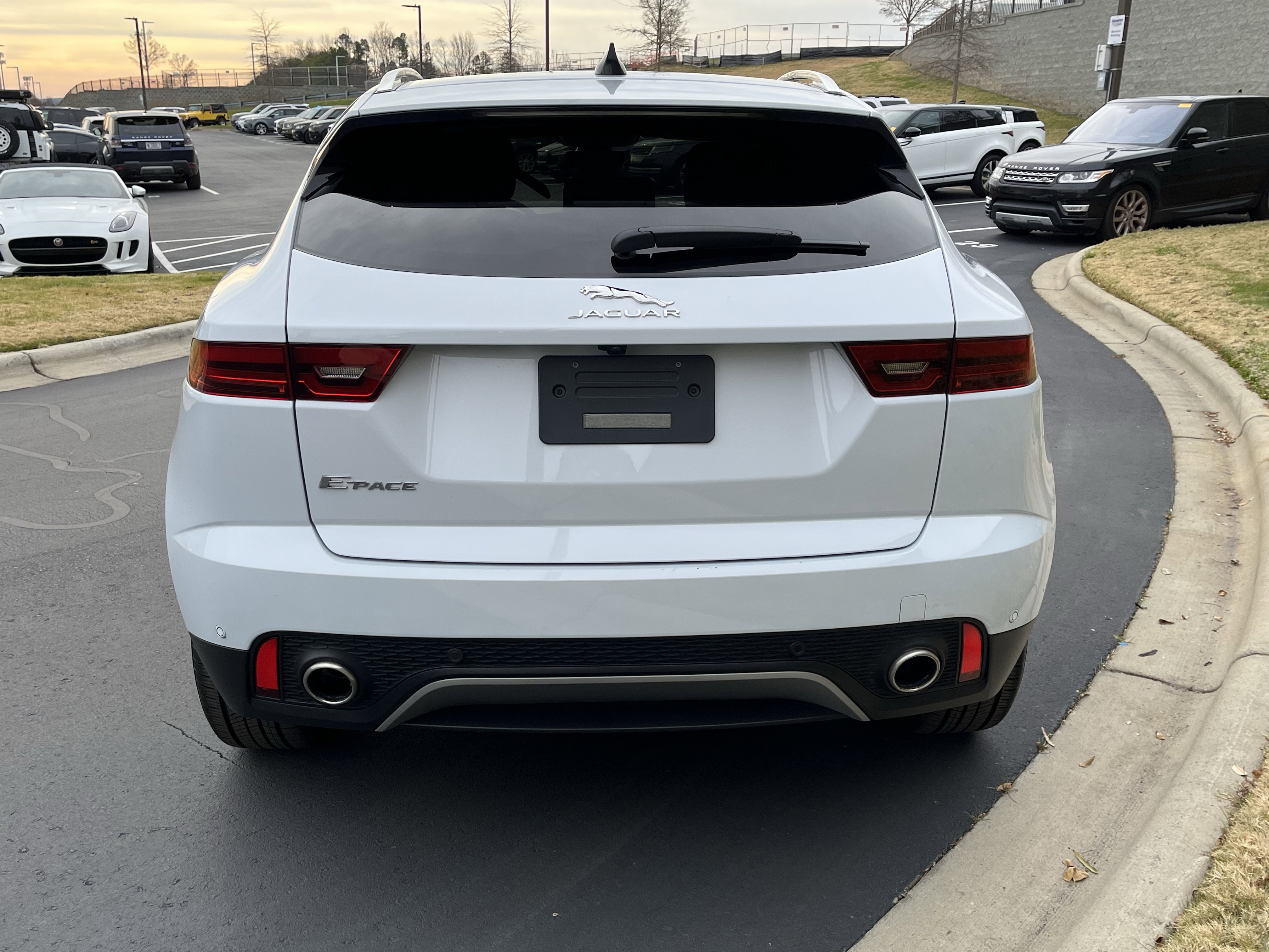 Used 2021 Jaguar E-PACE SE image 6