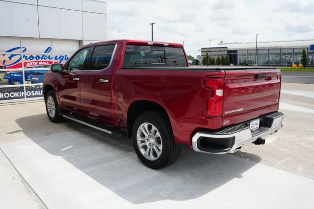 Used 2025 Chevrolet Silverado 1500 LTZ AWD/4WD image 37