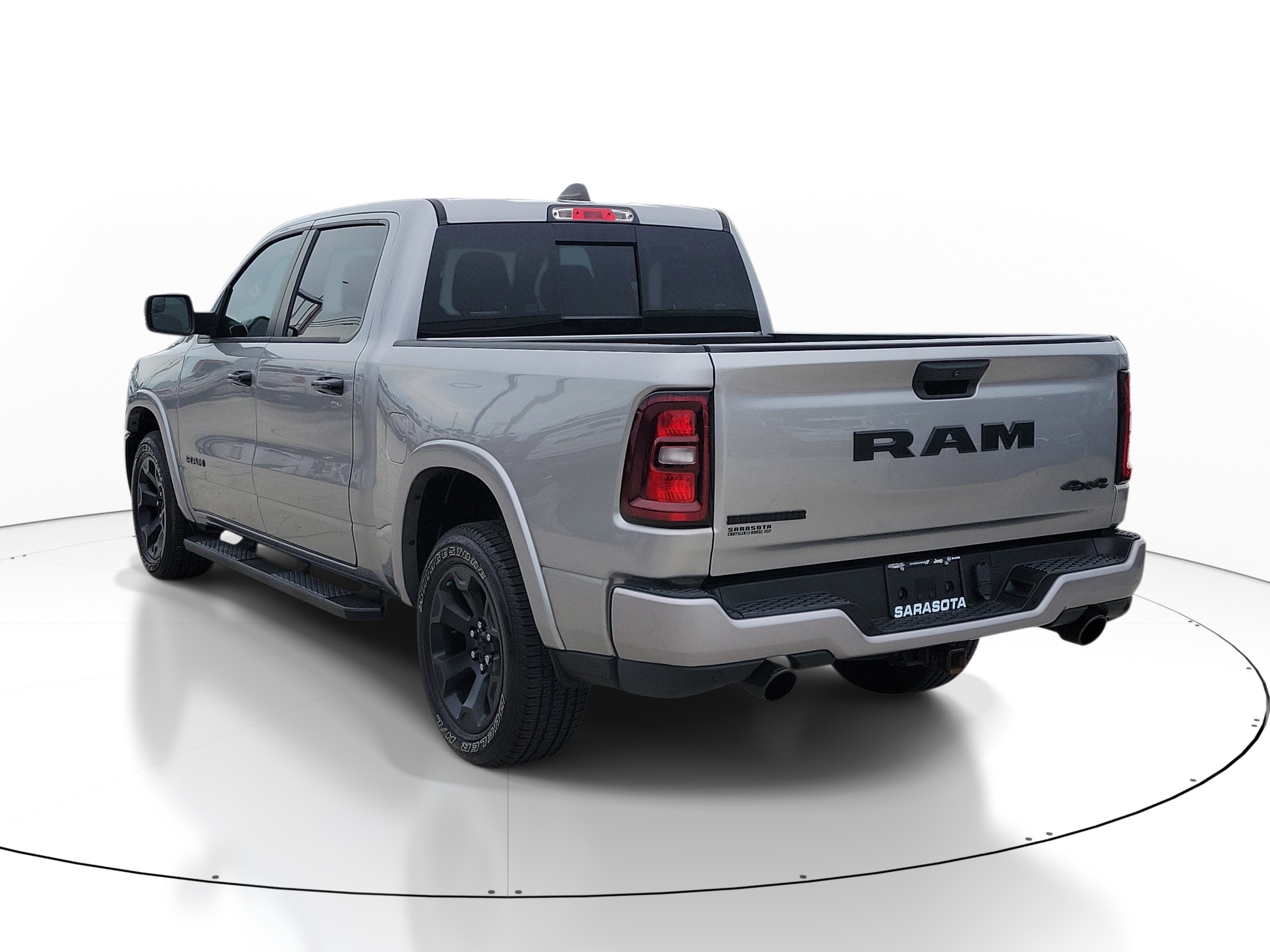 Used 2025 RAM 1500 Big Horn AWD/4WD image 4