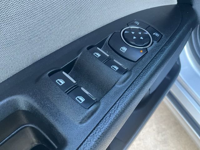 Used 2018 Ford Fusion S FWD image 6