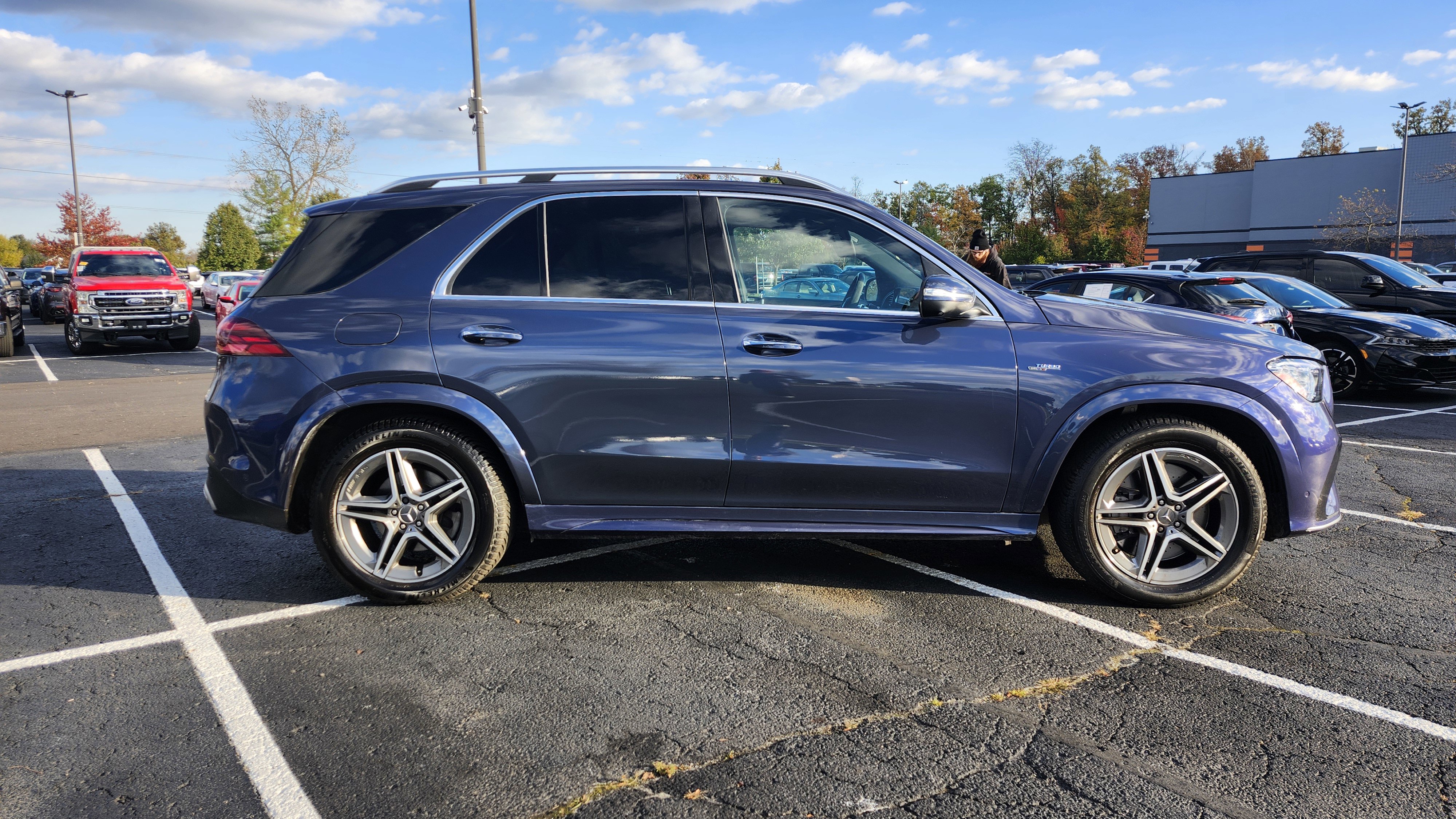 Used 2024 Mercedes-Benz GLE 53 AMG 4MATIC w/ Winter Package image 11