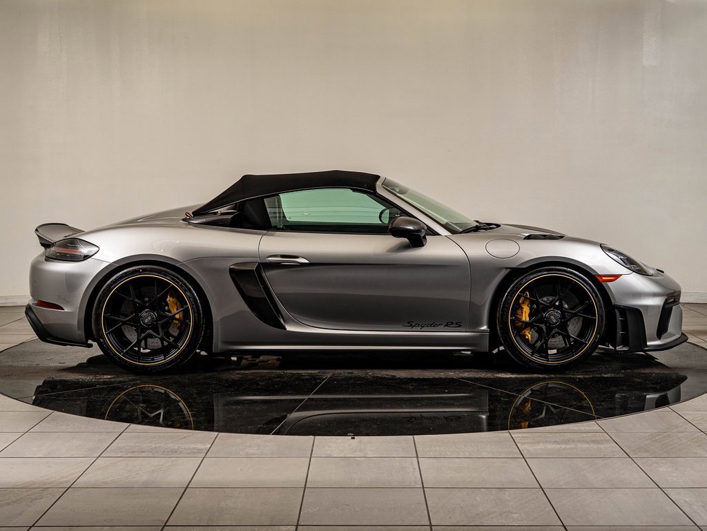 Certified 2025 Porsche 718 Boxster Spyder RS image 9