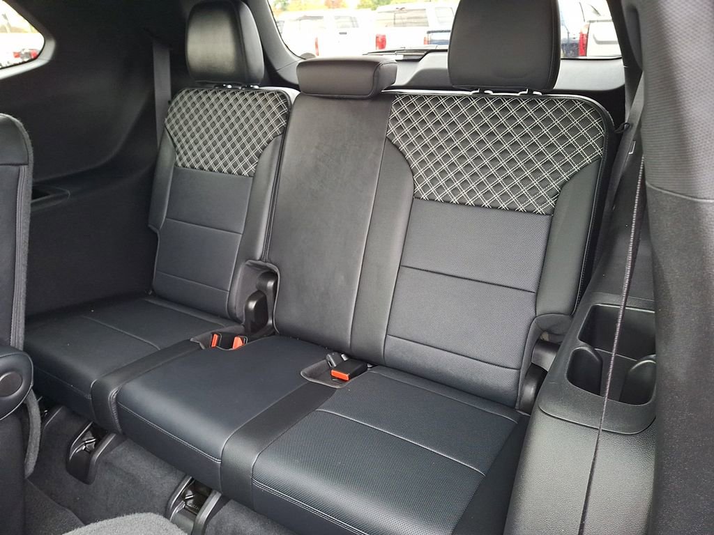 Used 2024 GMC Acadia Denali w/ Super Cruise Package image 11